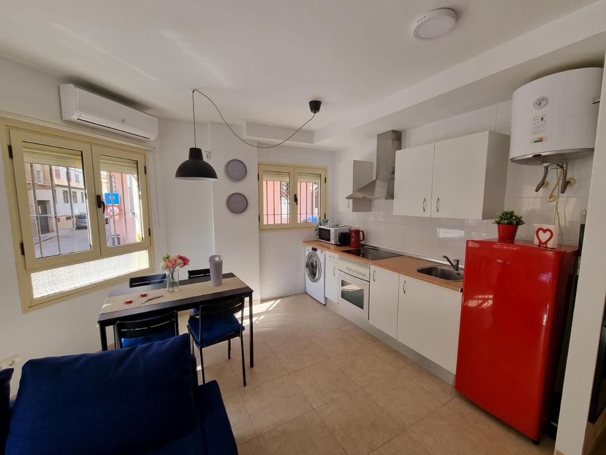 Sea & Wave Maria Boutique Apartment Малага Екстериор снимка