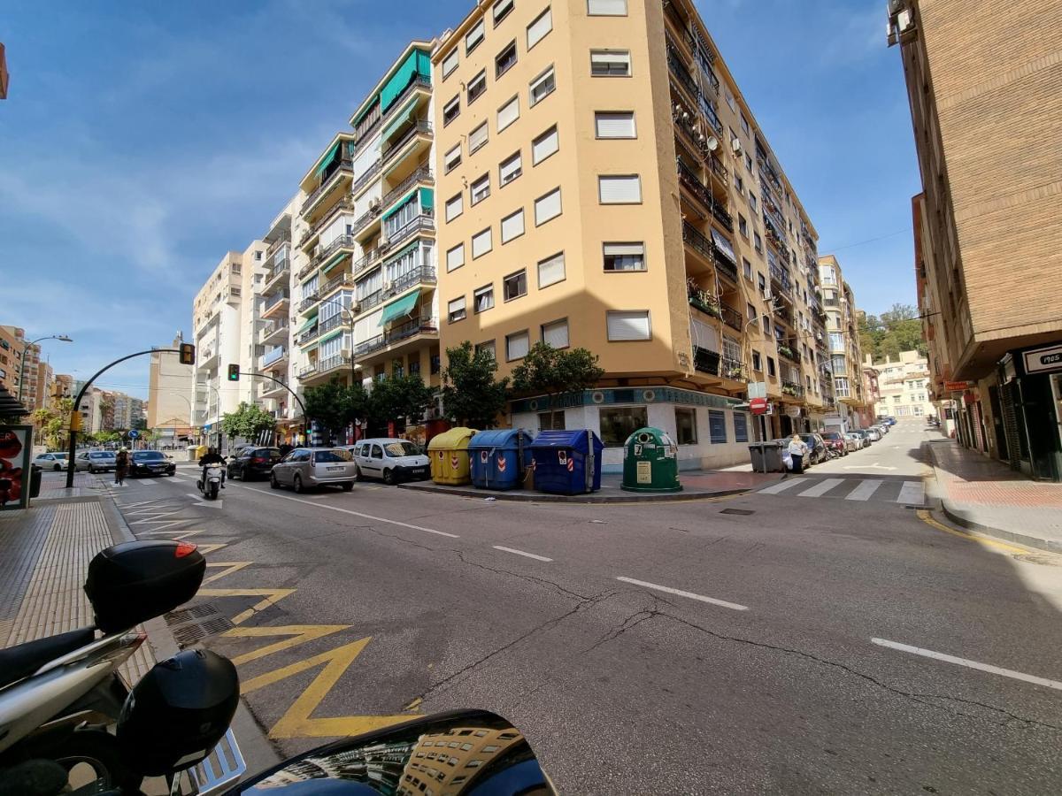 Sea & Wave Maria Boutique Apartment Малага Екстериор снимка